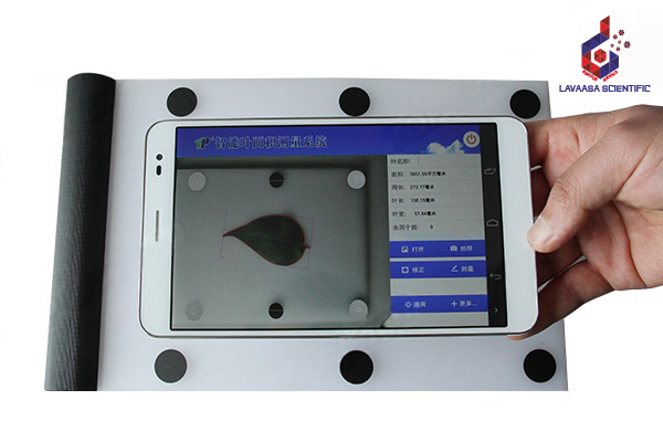 Intelligent Leaf Area Meter by Top Cloud – Advanced tool for precise measurement of leaf area in plants for agricultural and research applications.